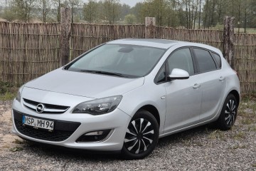Opel Astra J 1.4 Turbo 140KM 2013r