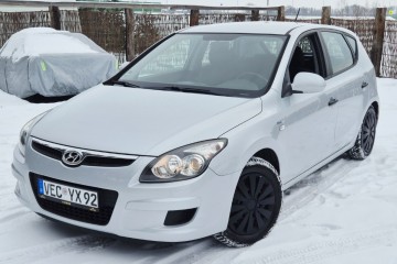 Hyundai i30 1.4 Benzyna 109KM 5 Drzwiowy HB 2009r